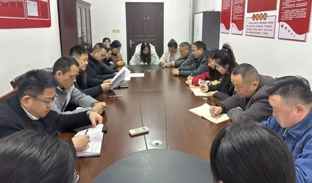【贯彻落实】恒屹工贸公司深切进修贯彻团体落实“五抓五树 ”带动大会暨六届三次“双代会”精力